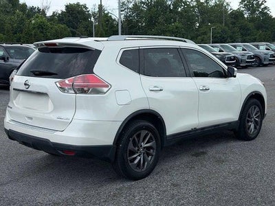 2016 Nissan Rogue AWD 4dr SL