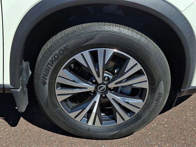 2023 Nissan Rogue AWD SV