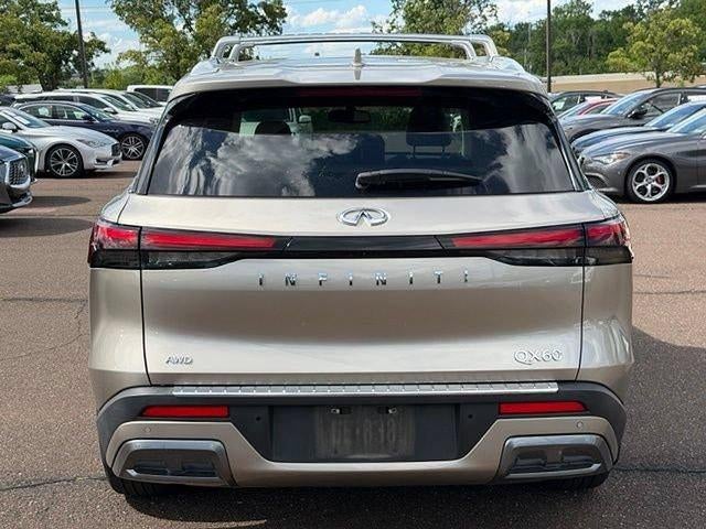 2022 INFINITI QX60 LUXE AWD