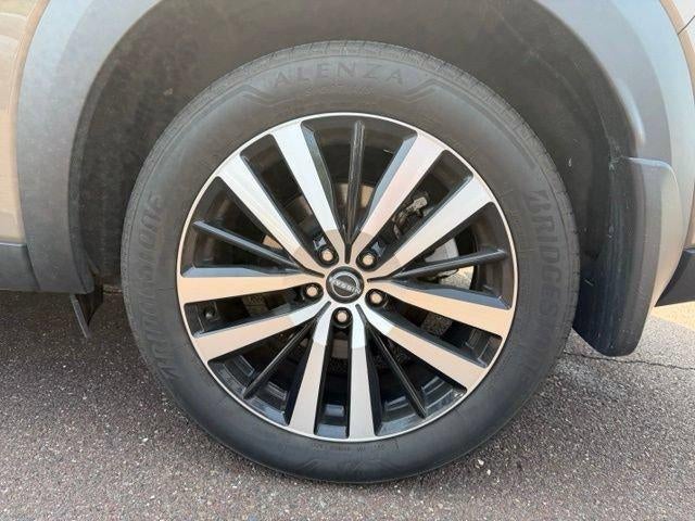 2024 Nissan Pathfinder Platinum 4WD