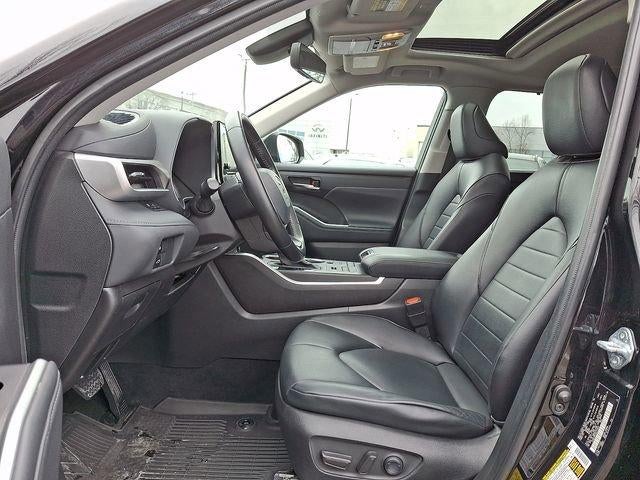 2022 Toyota Highlander XLE AWD (Natl)