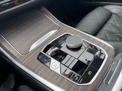 2024 BMW X7 xDrive40i Sports Activity Vehicle