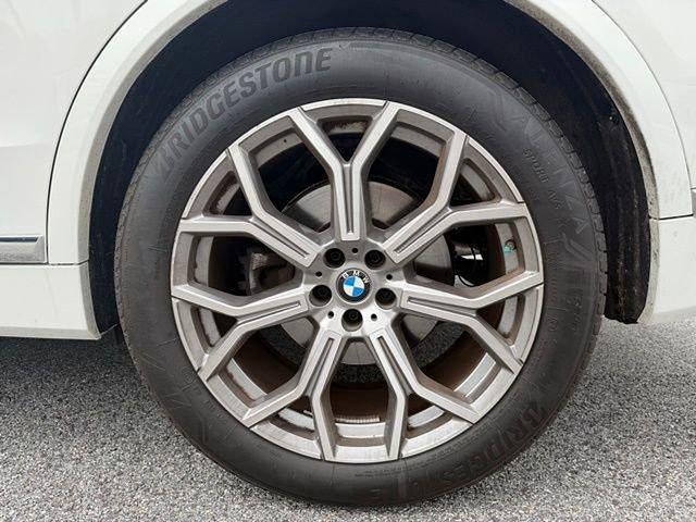 2024 BMW X7 xDrive40i Sports Activity Vehicle