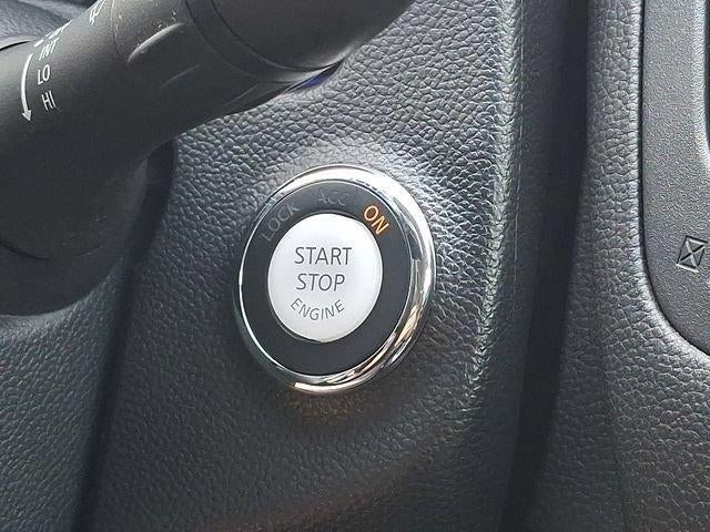 2014 INFINITI Q60 Convertible 2dr