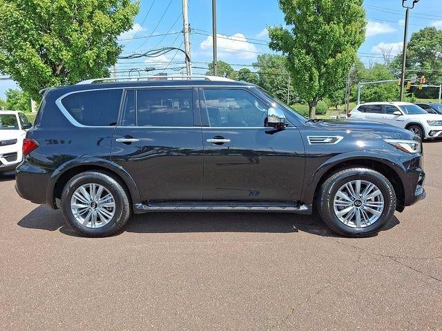 2024 INFINITI QX80 LUXE AWD