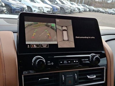 2024 INFINITI QX80 SENSORY AWD