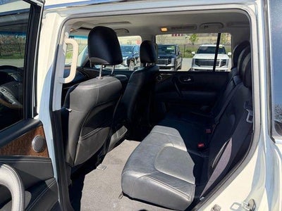 2017 INFINITI QX80 AWD