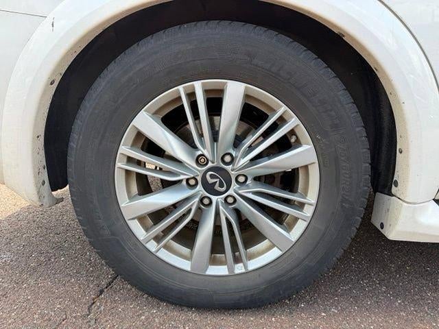 2019 INFINITI QX80 LUXE AWD