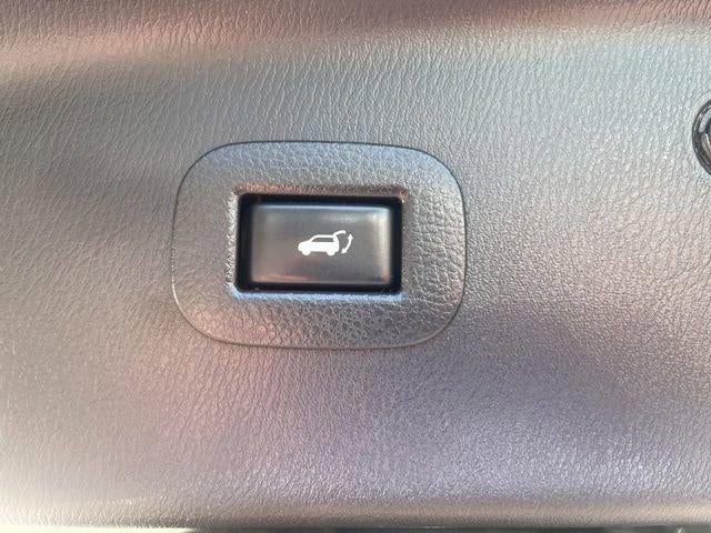 2011 INFINITI QX56 4WD 7-passenger
