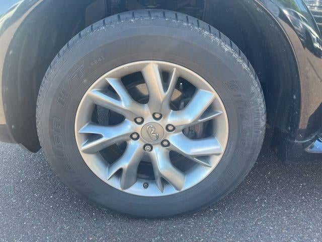 2011 INFINITI QX56 4WD 7-passenger
