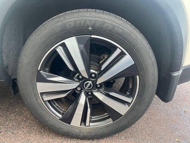 2023 Nissan Rogue AWD SL