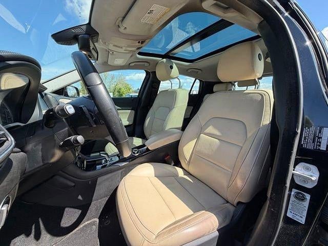 2018 INFINITI QX30 Premium AWD