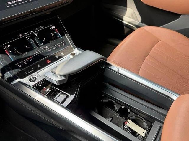2022 Audi e-tron Premium Plus quattro