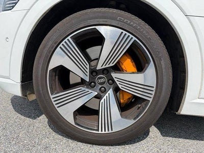 2022 Audi e-tron Premium Plus quattro