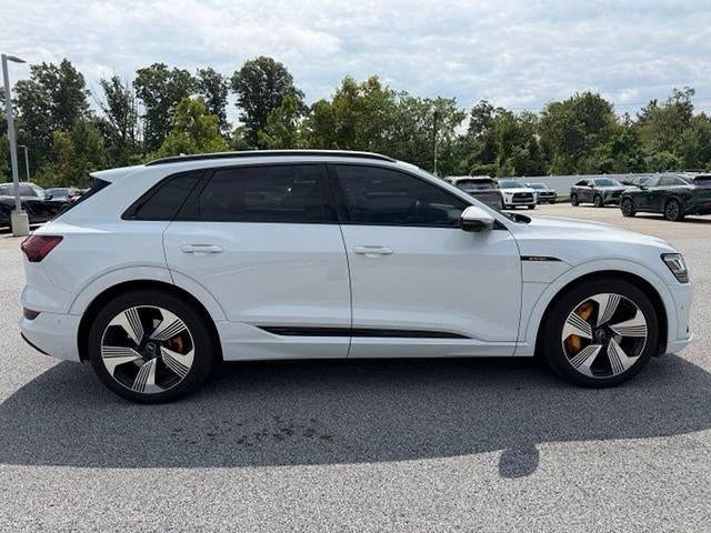 2022 Audi e-tron Premium Plus quattro