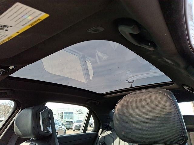 2024 BMW 740i xDrive Sedan