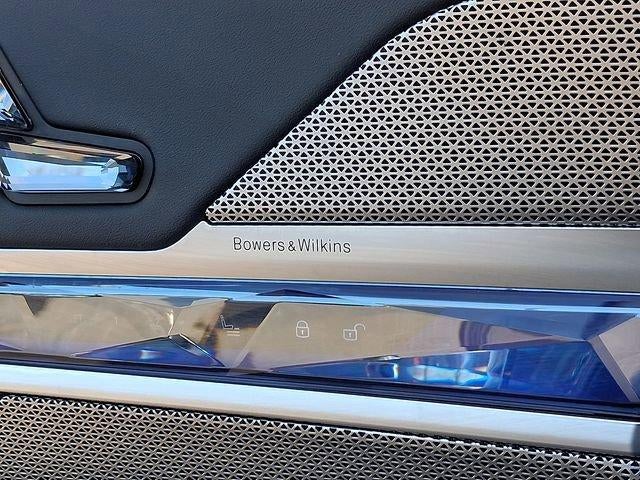 2024 BMW 740i xDrive Sedan