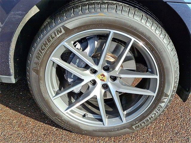 2023 Porsche Macan T AWD