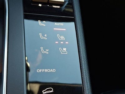 2024 Porsche Macan AWD