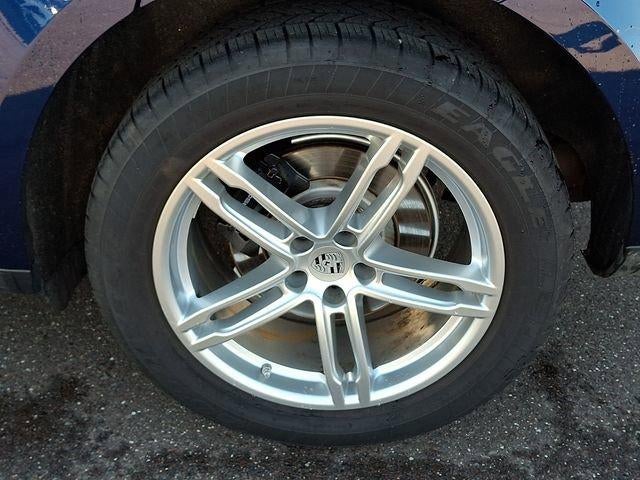 2024 Porsche Macan AWD