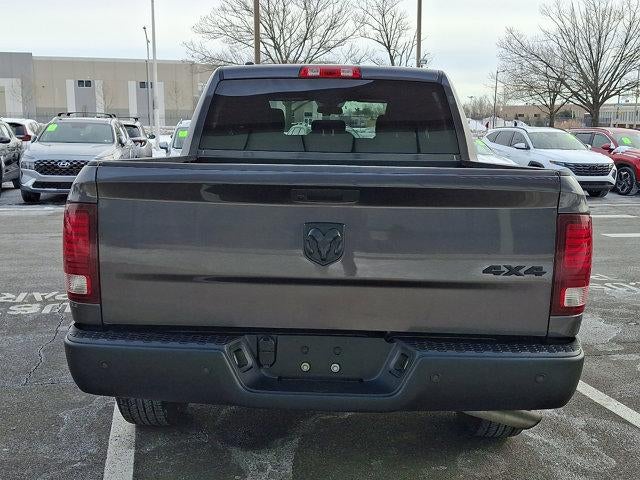 2024 RAM 1500 Classic Warlock 4x4 Crew Cab 5'7" Box