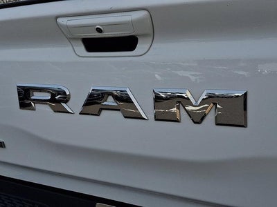 2025 RAM 1500 Laramie 4x4 Crew Cab 5'7" Box