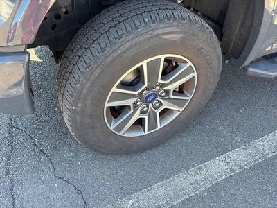 2016 Ford F-150 4WD SuperCrew 5-1/2 Ft Box XLT