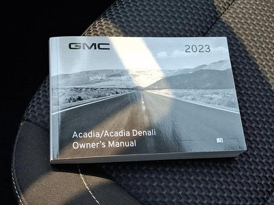 2023 GMC Acadia AWD SLE
