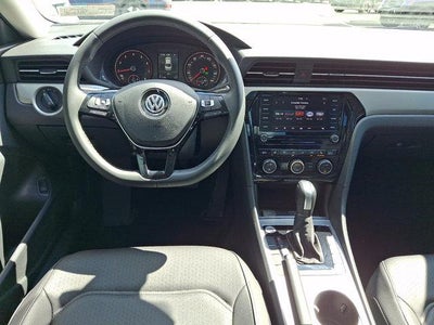 2021 Volkswagen Passat 2.0T SE Auto