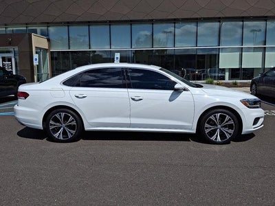 2021 Volkswagen Passat 2.0T SE Auto