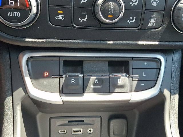 2023 GMC Terrain FWD 4dr SLT