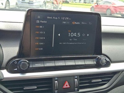 2023 Kia Forte LXS IVT