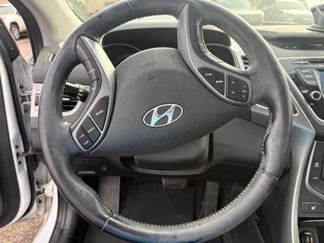 2016 Hyundai ELANTRA 4dr Sdn Auto Value Edition