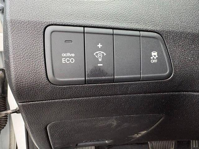 2016 Hyundai ELANTRA 4dr Sdn Auto Value Edition