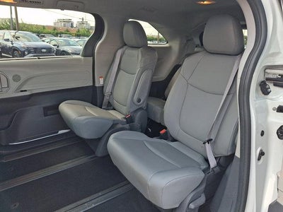 2021 Toyota Sienna XLE AWD 7-Passenger (Natl)