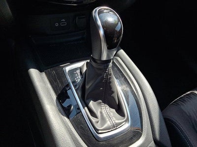 2020 Nissan Rogue AWD SV