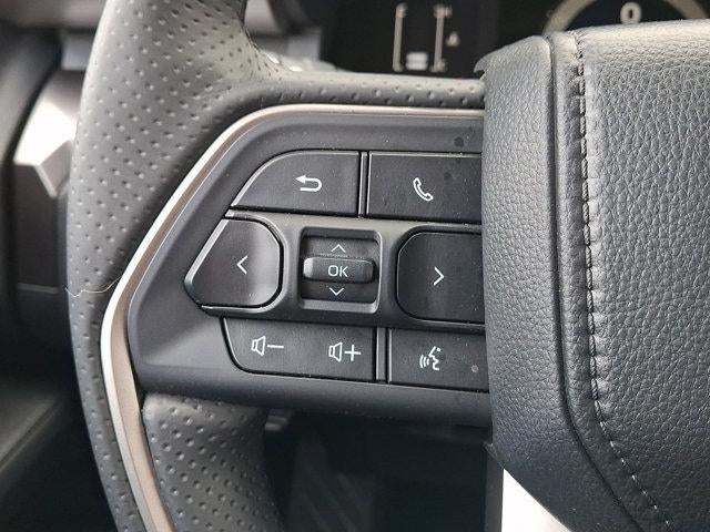 2025 Toyota 4Runner SR5 4WD (GS)