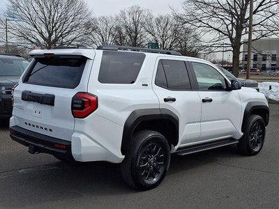 2025 Toyota 4Runner SR5 4WD (GS)