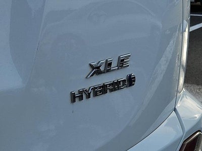 2017 Toyota RAV4 Hybrid XLE AWD (Natl)