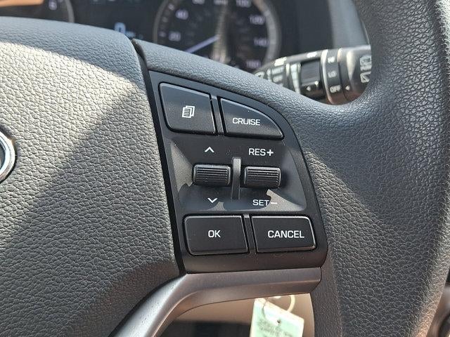 2016 Hyundai TUCSON AWD 4dr SE