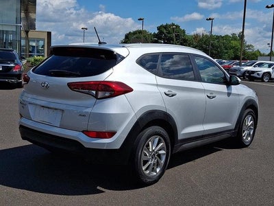2016 Hyundai TUCSON AWD 4dr SE