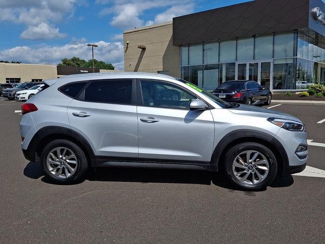2016 Hyundai TUCSON AWD 4dr SE