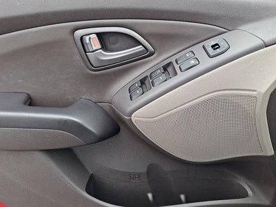 2014 Hyundai TUCSON FWD 4dr SE