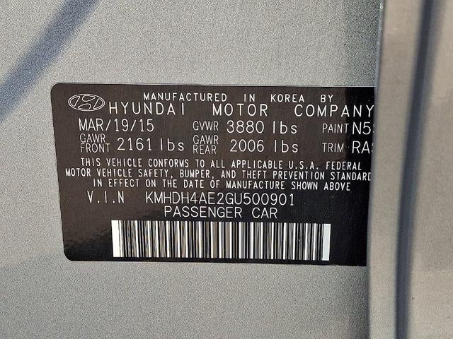 2016 Hyundai ELANTRA 4dr Sdn Auto SE