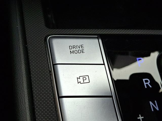 2022 Hyundai ELANTRA Hybrid Limited DCT